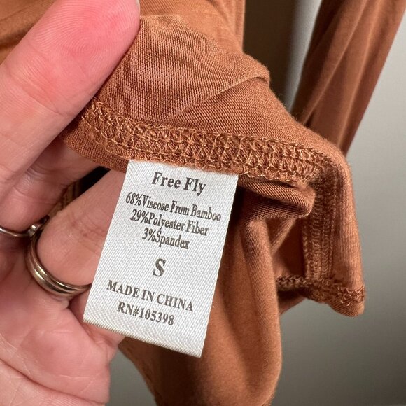 Free Fly Long Sleeve Top Size Small Orange Bamboo Athletic Active Thumbholes - Picture 8 of 9